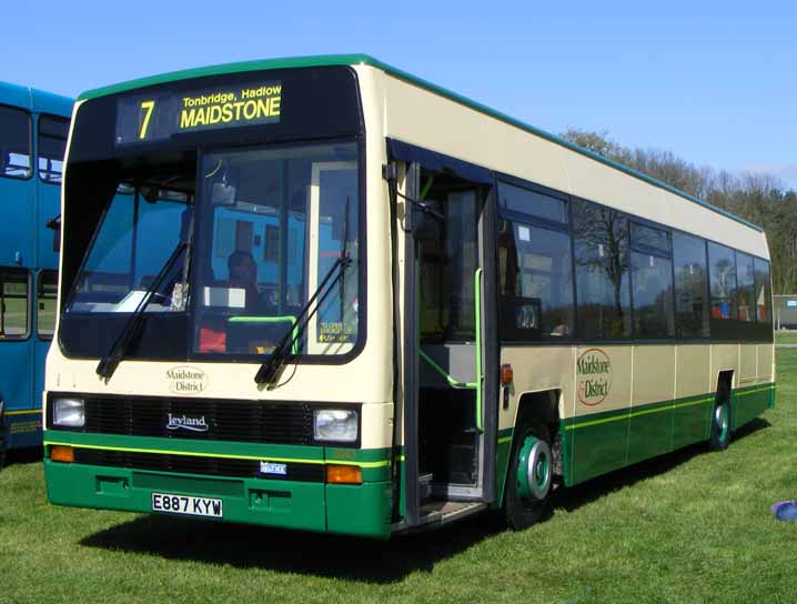 Maidstone & District ex Grey-Green Leyland Lynx